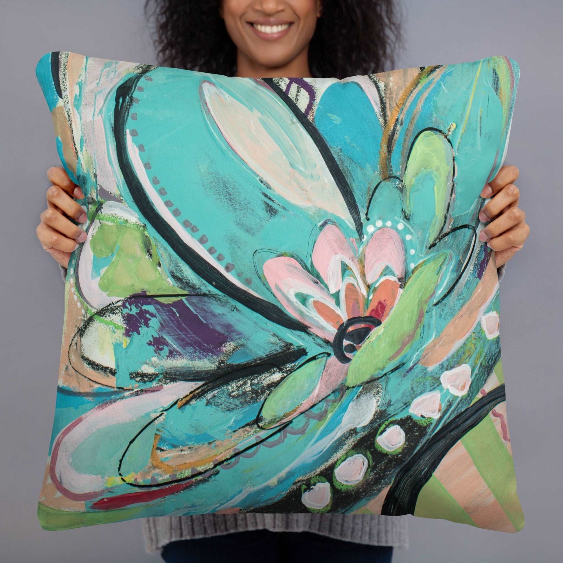 Female of the Species 4, Basic Pillow