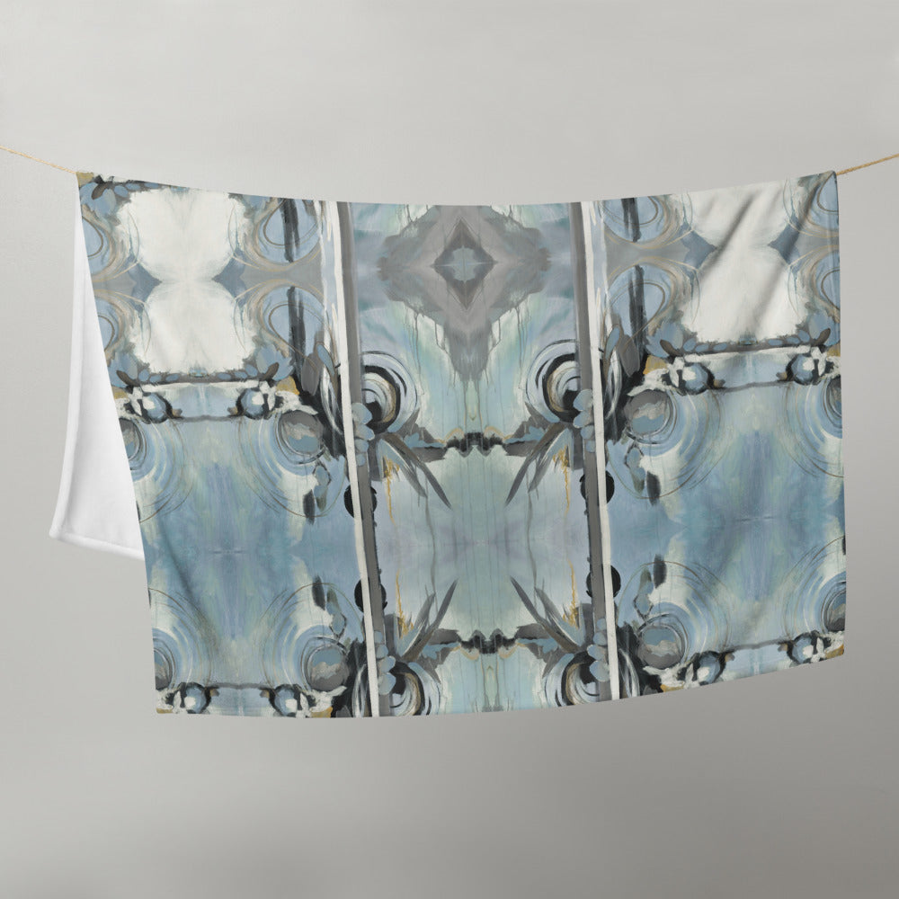Soothe the soul, Blue Throw Blanket