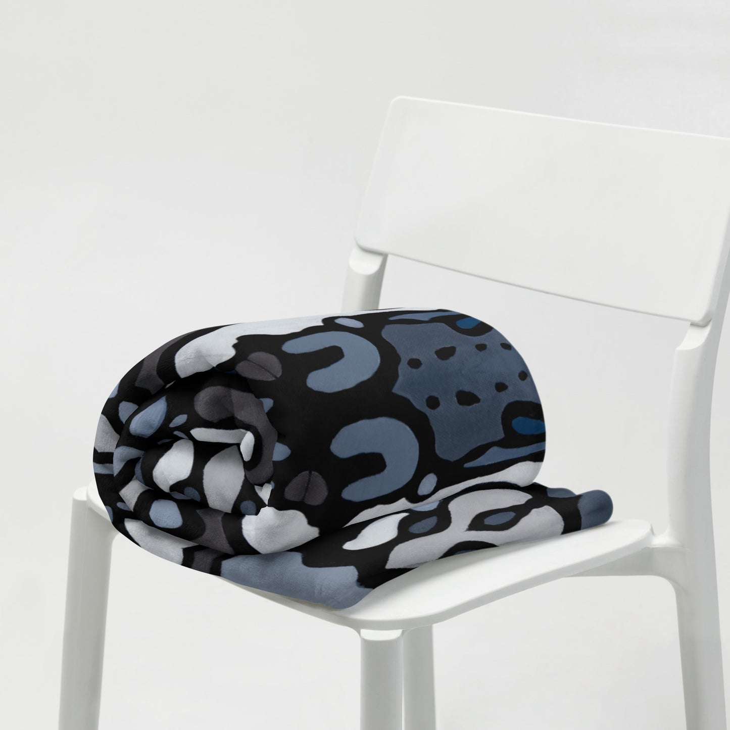 Z-Street, Blue Throw Blanket